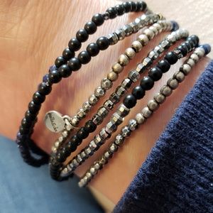 Stella & Dot mixed stretch bracelet